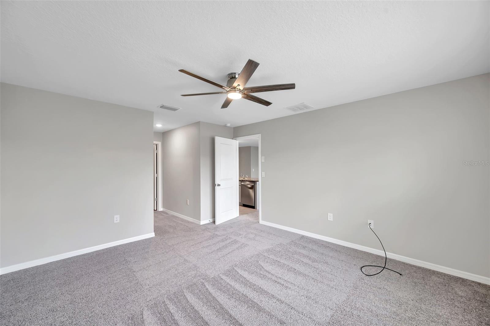 7608 BROAD POINTE DR, ZEPHYRHILLS, FL, 33540