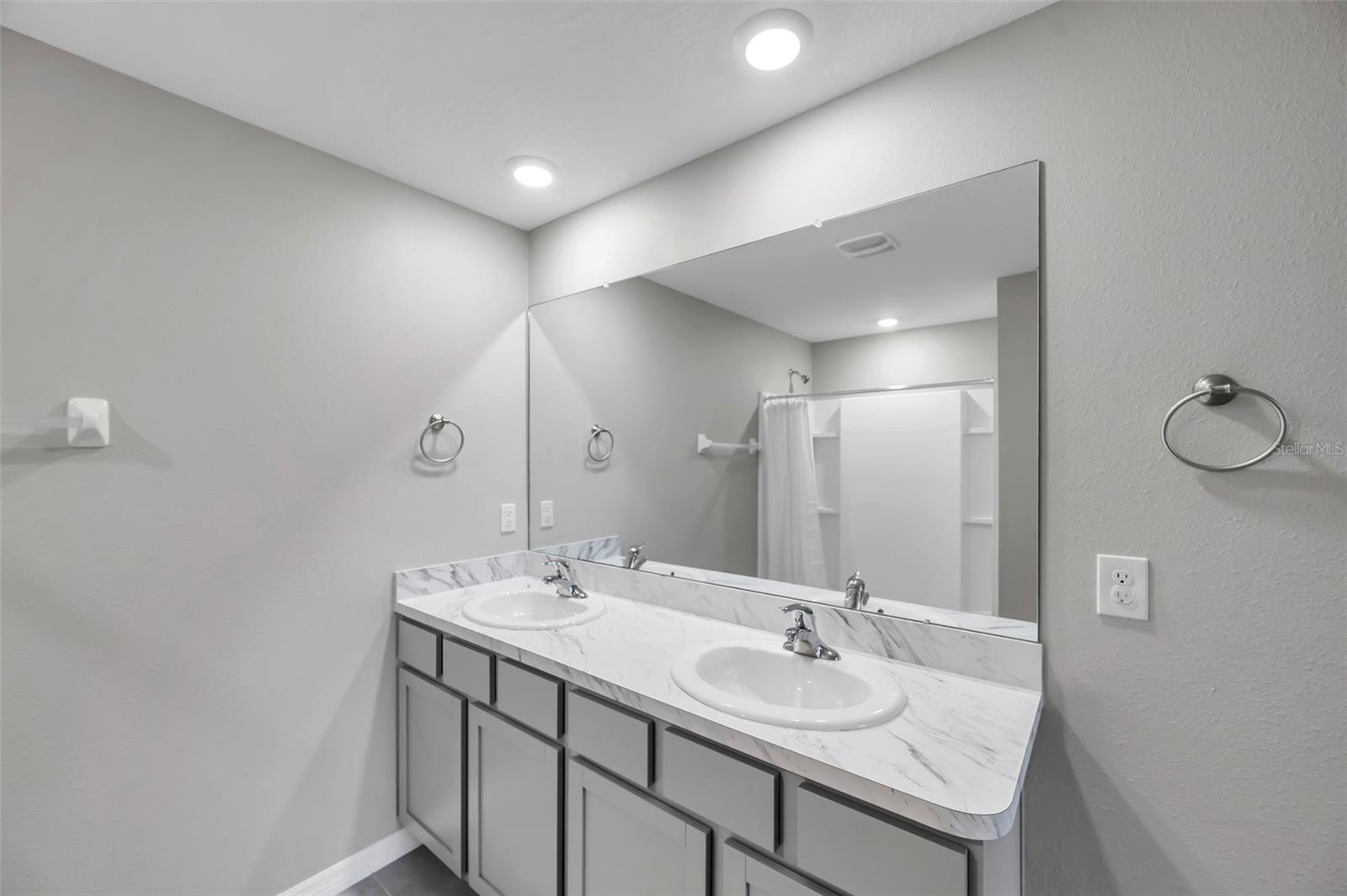 7608 BROAD POINTE DR, ZEPHYRHILLS, FL, 33540