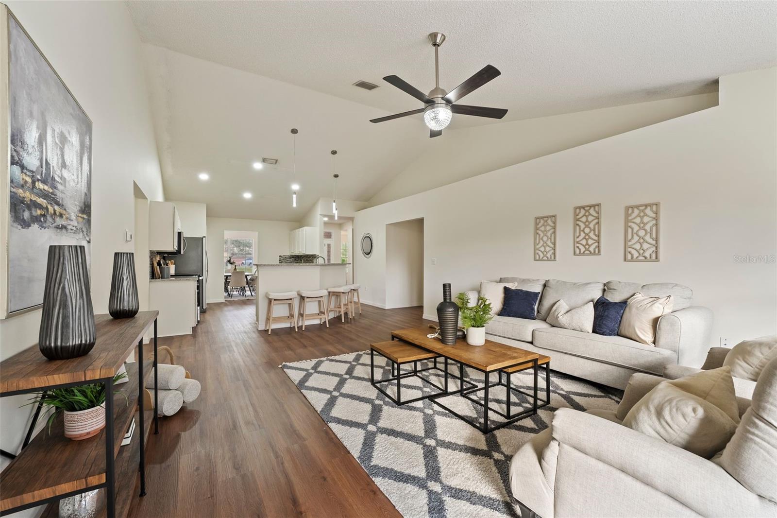 1600 AMBOY DR, DELTONA, FL, 32738