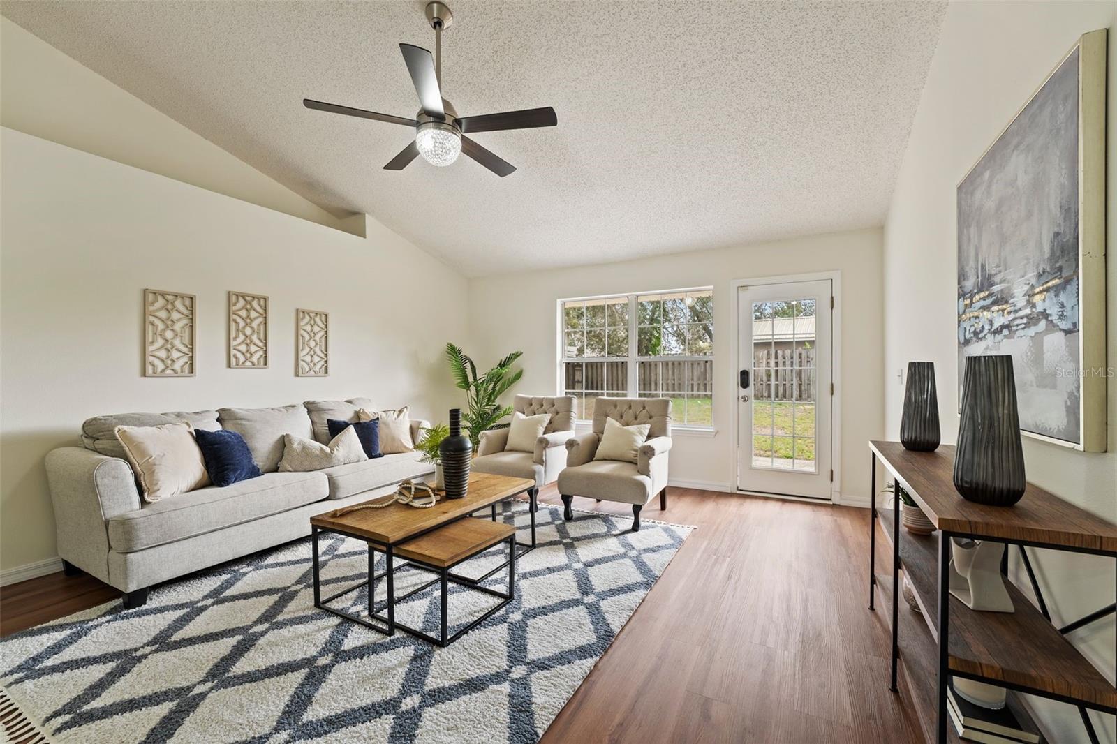 1600 AMBOY DR, DELTONA, FL, 32738