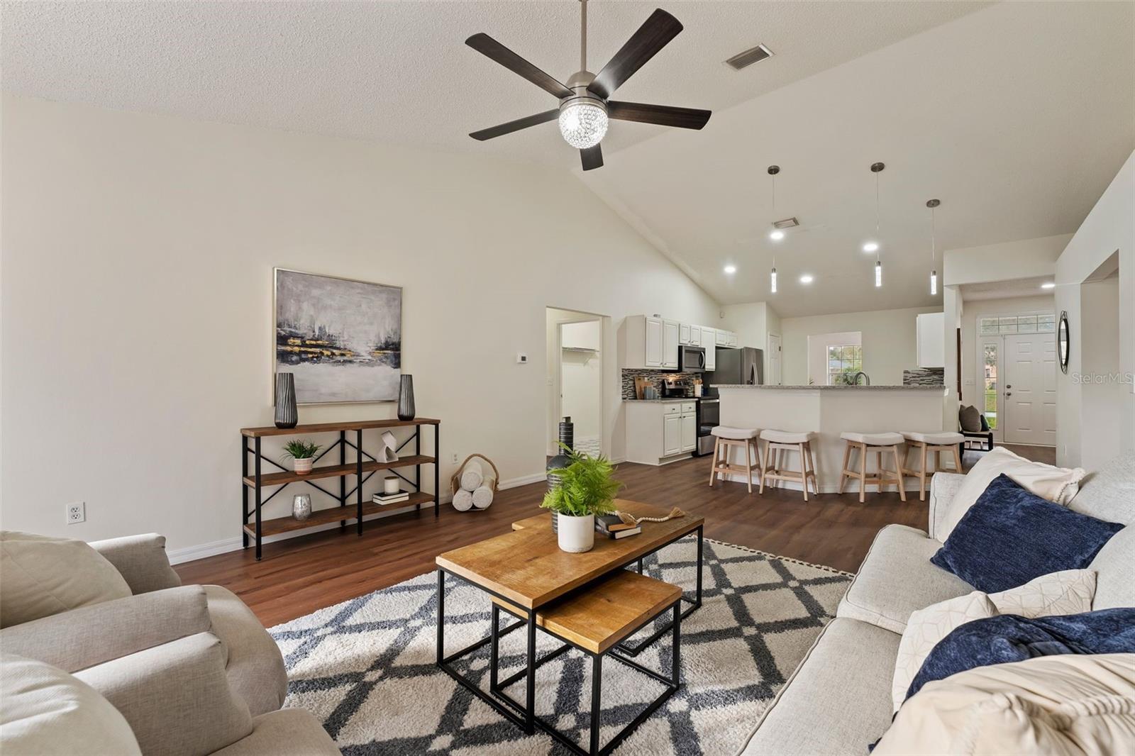 1600 AMBOY DR, DELTONA, FL, 32738