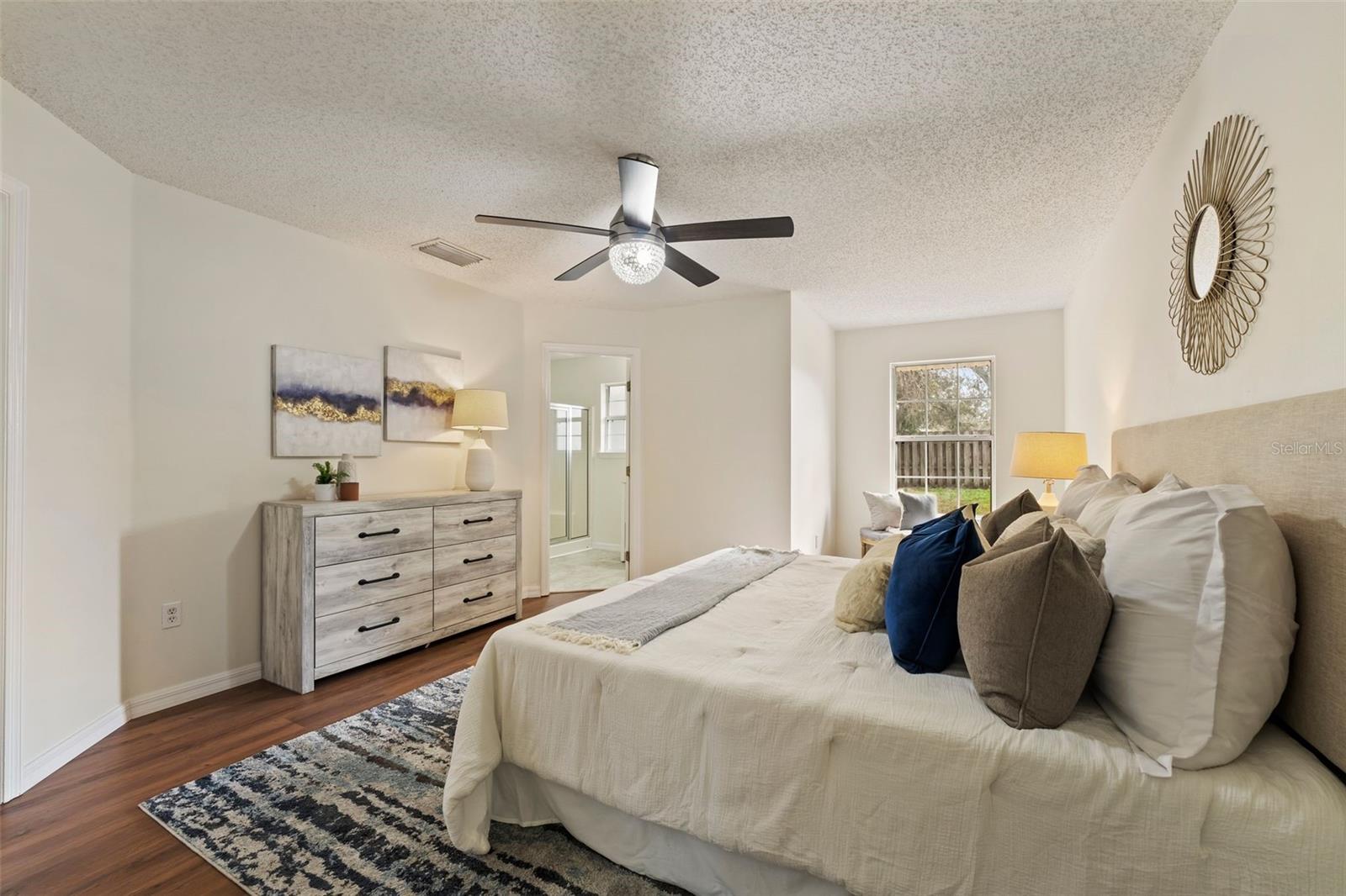 1600 AMBOY DR, DELTONA, FL, 32738