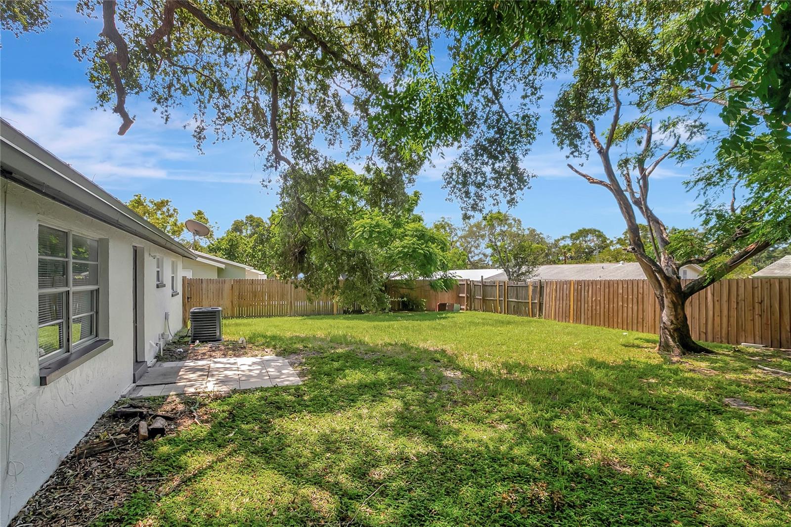 1032 JADEWOOD AVE, CLEARWATER, FL, 33759
