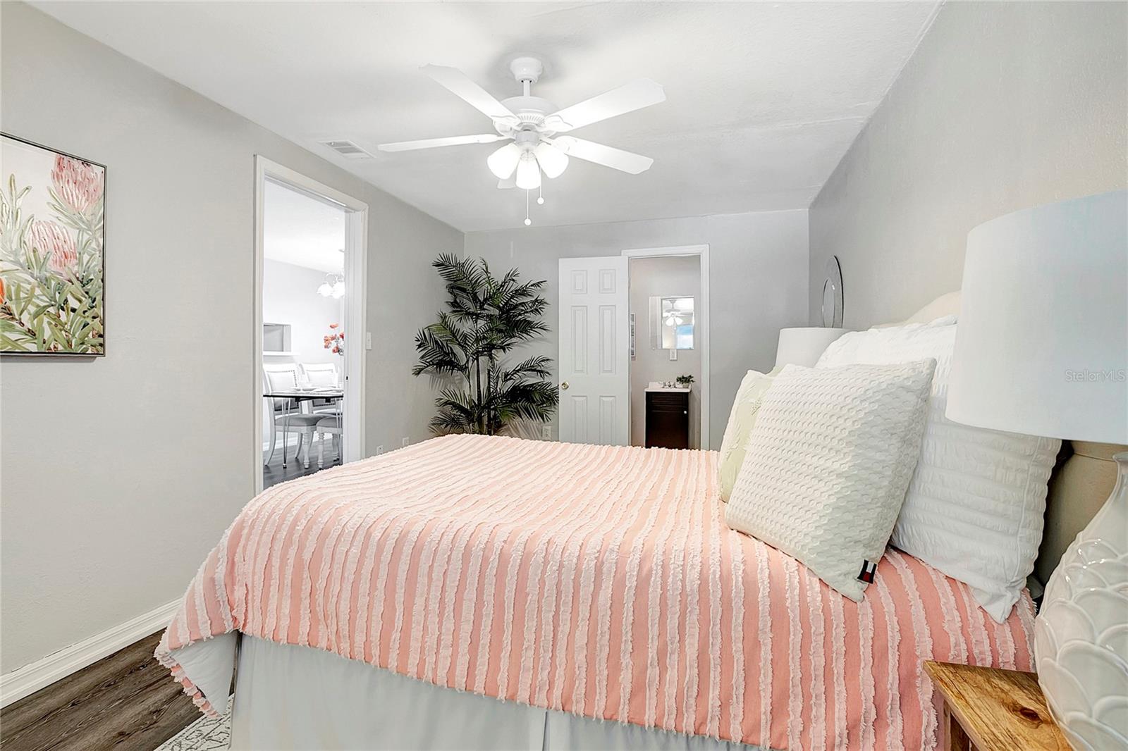 1032 JADEWOOD AVE, CLEARWATER, FL, 33759