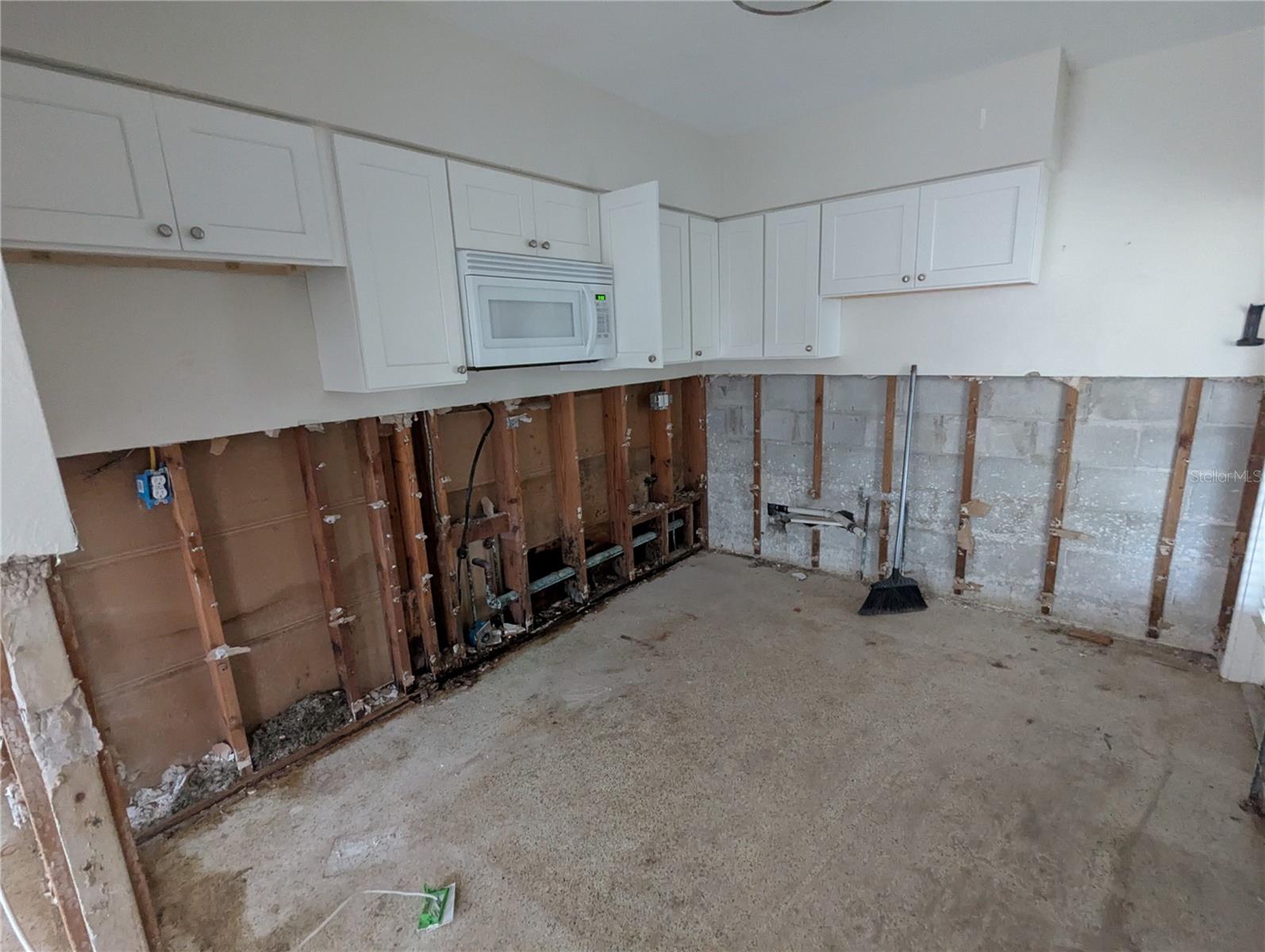 2832 MIRIAM ST S, GULFPORT, FL, 33711