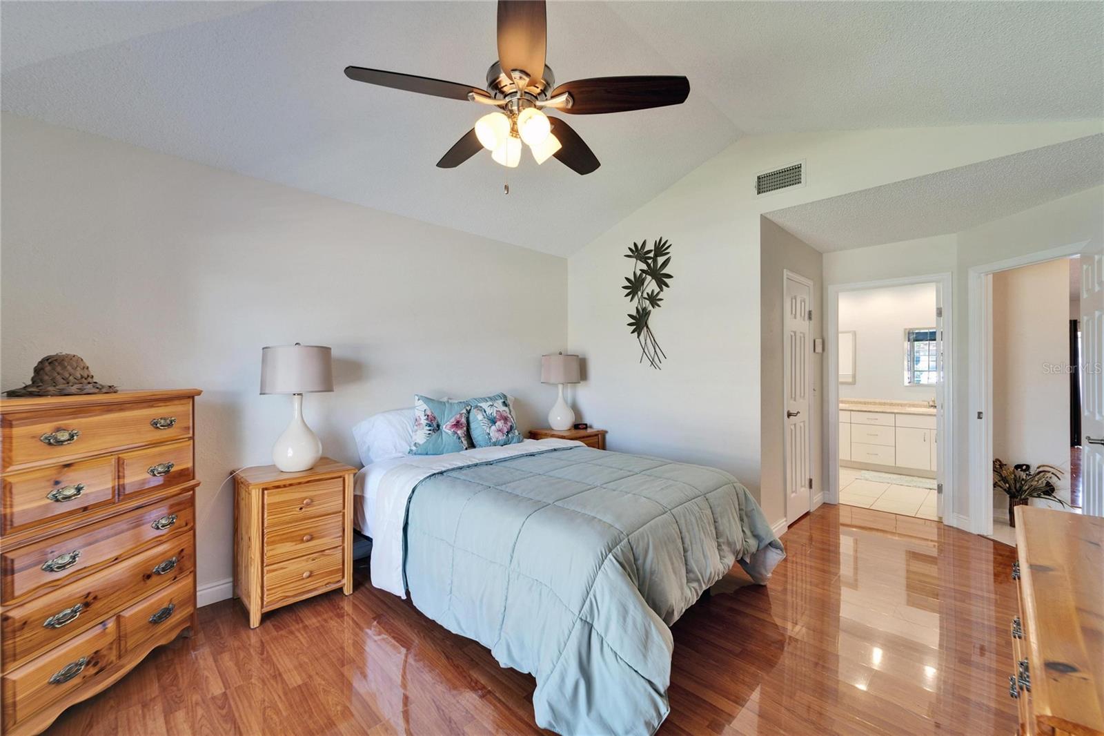 1728 ELK SPRING DR, BRANDON, FL, 33511