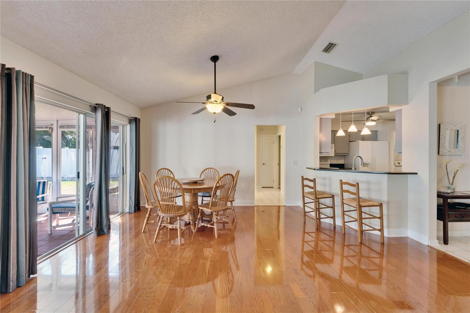 1728 ELK SPRING DR, BRANDON, FL, 33511