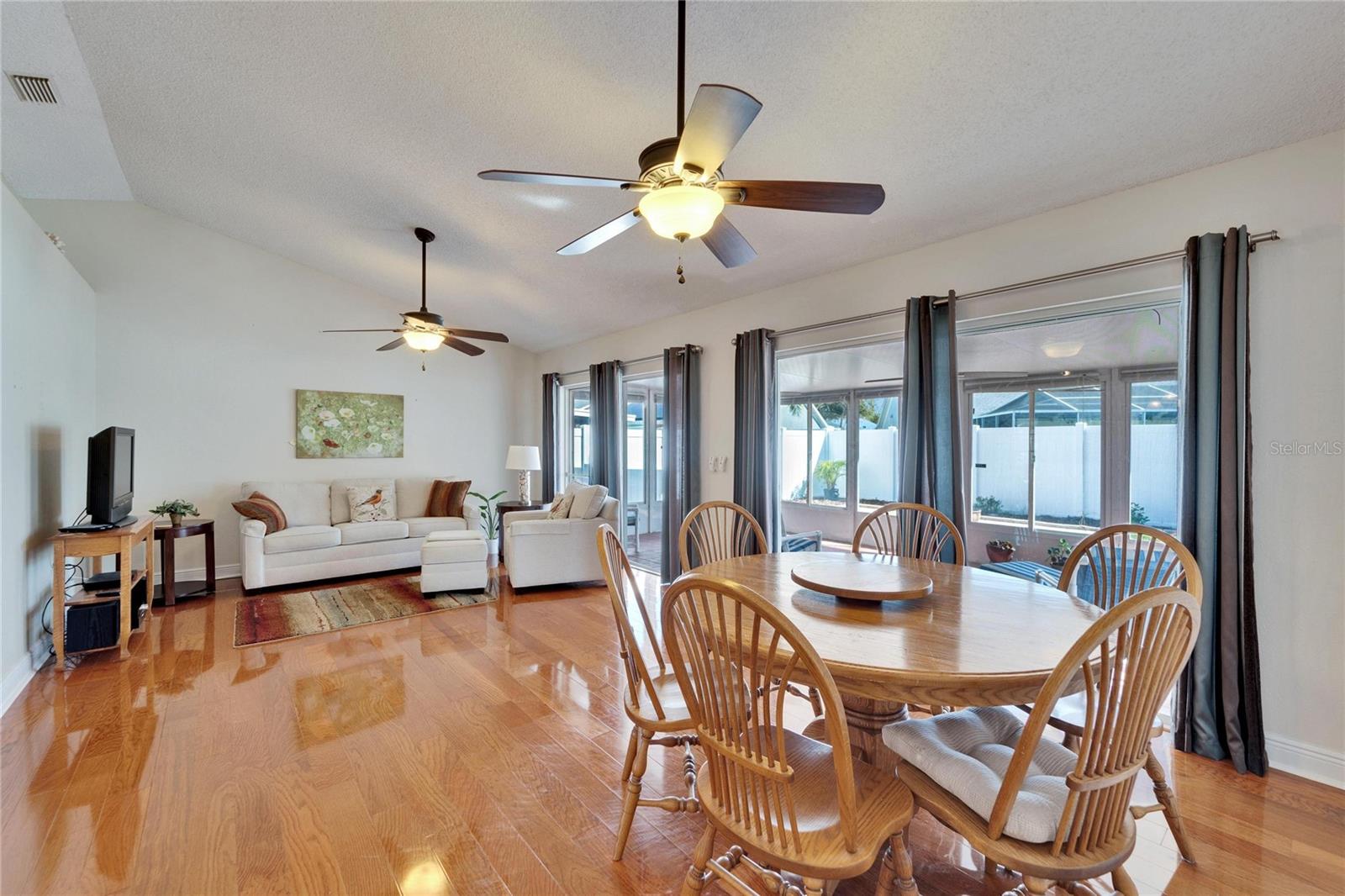 1728 ELK SPRING DR, BRANDON, FL, 33511