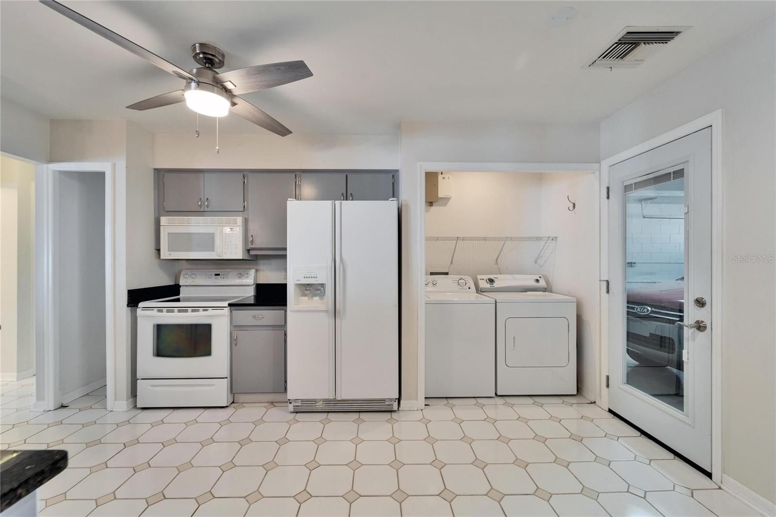 1728 ELK SPRING DR, BRANDON, FL, 33511