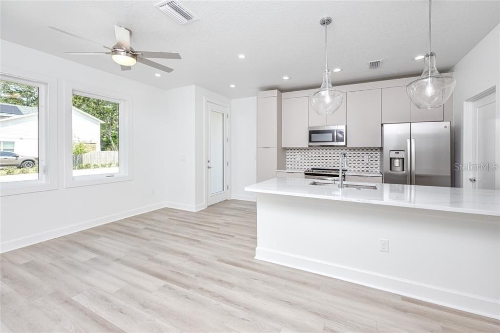 2806 N FLORIDA AVE, TAMPA, FL, 33602