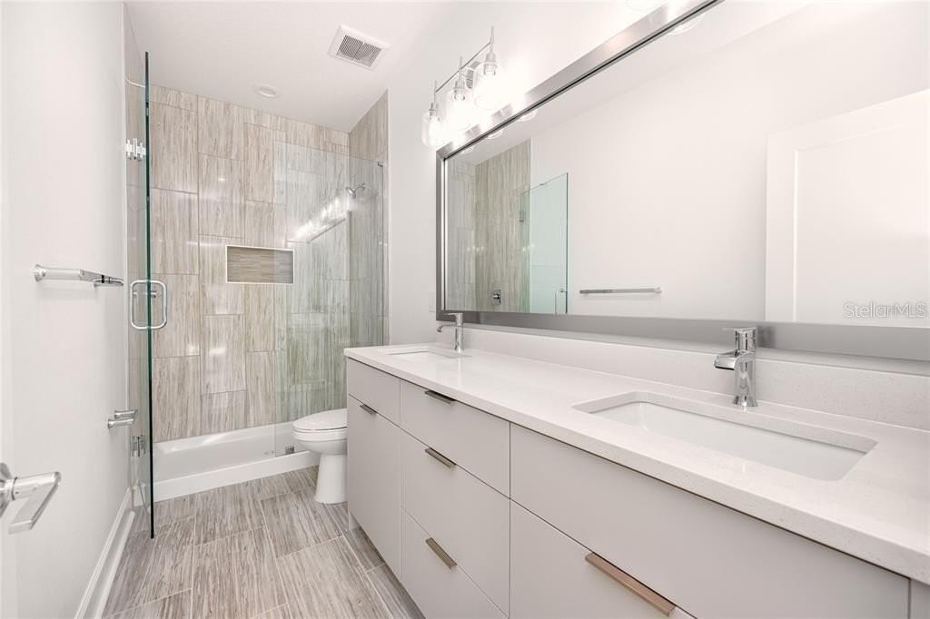 2806 N FLORIDA AVE, TAMPA, FL, 33602