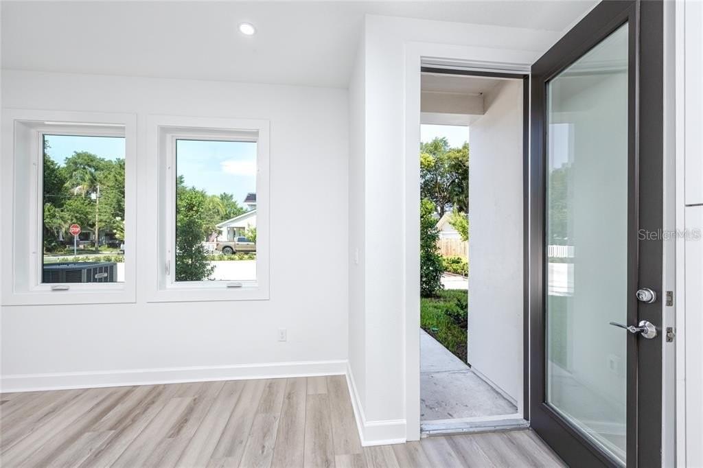 2806 N FLORIDA AVE, TAMPA, FL, 33602