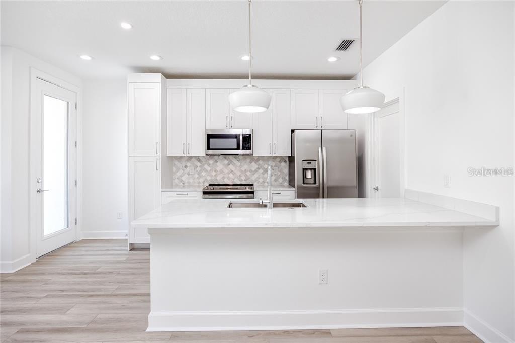 2806 N FLORIDA AVE, TAMPA, FL, 33602