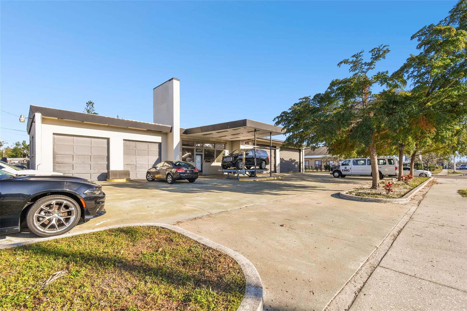 2011 9TH ST W, BRADENTON, FL, 34205