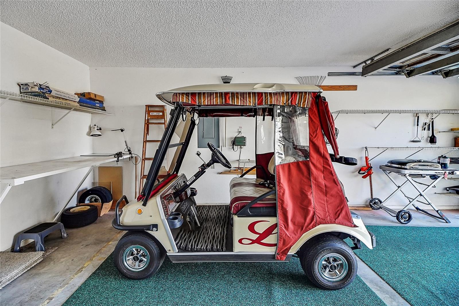 720 CAMINO DEL REY DR, THE VILLAGES, FL, 32159