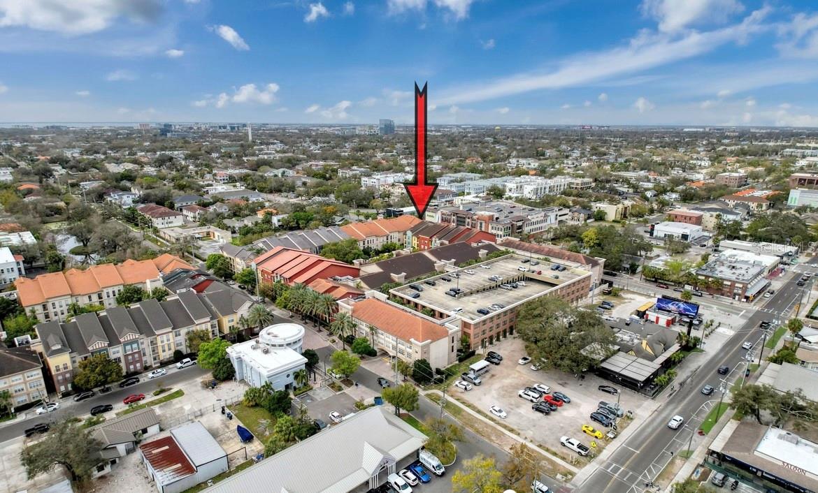 2410 W AZEELE ST #220, TAMPA, FL, 33609