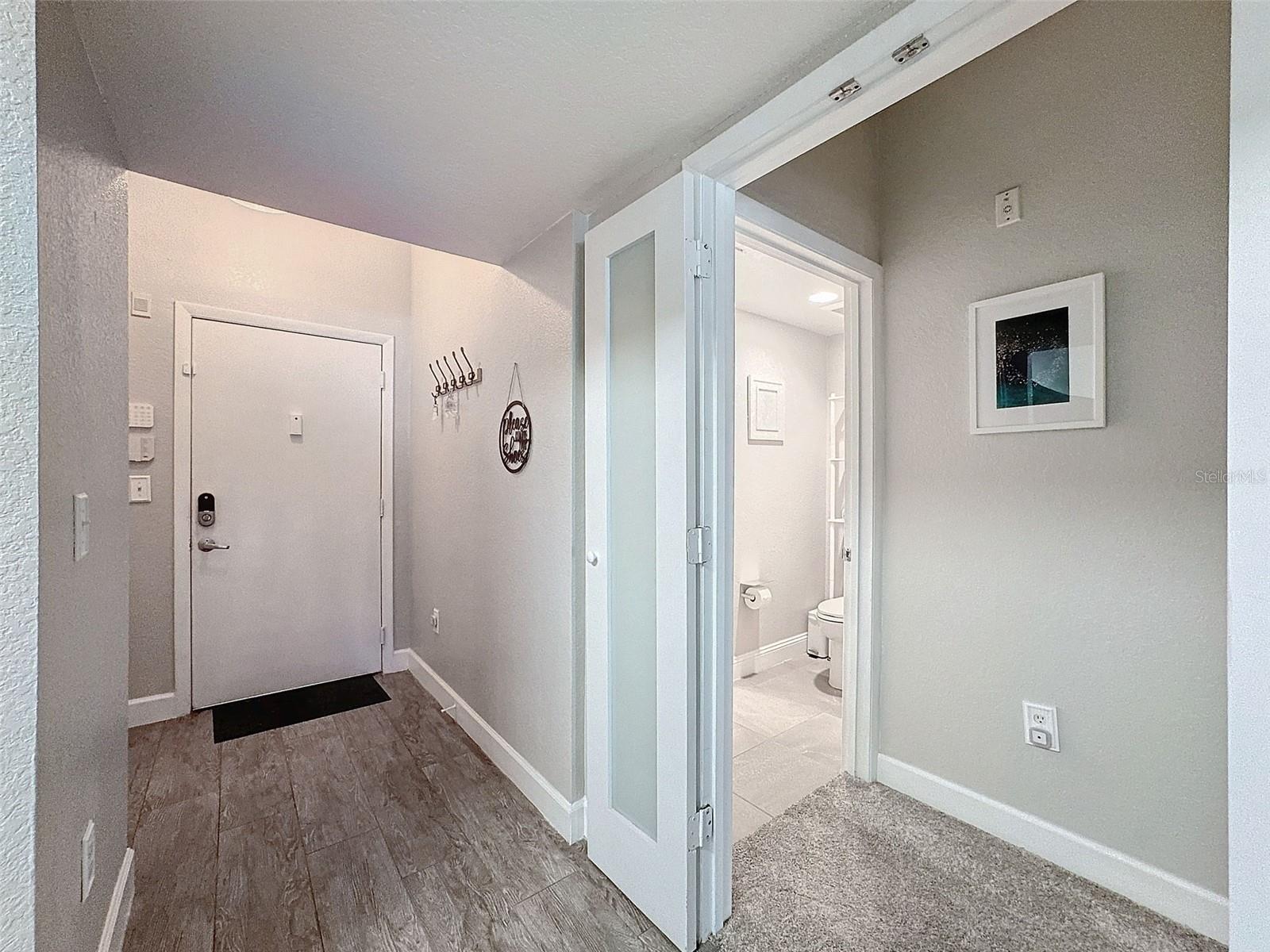 2410 W AZEELE ST #220, TAMPA, FL, 33609