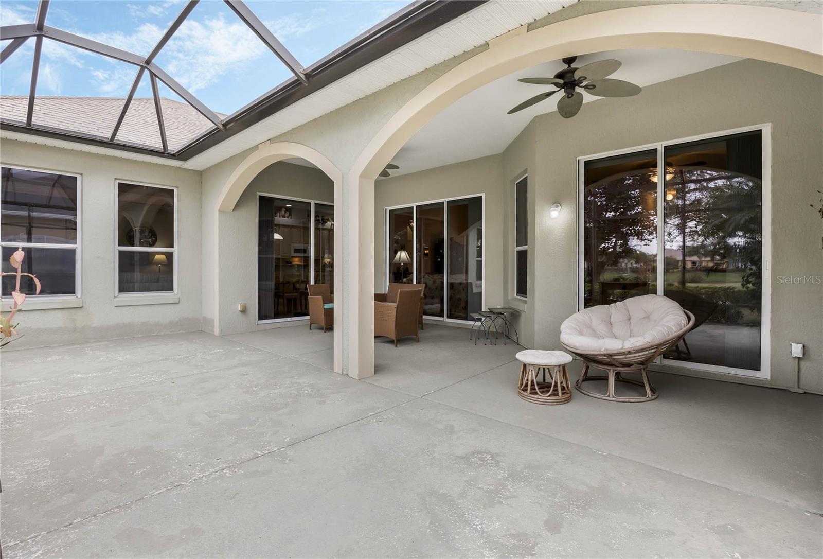 2030 BAYSIDE AVE, MOUNT DORA, FL, 32757