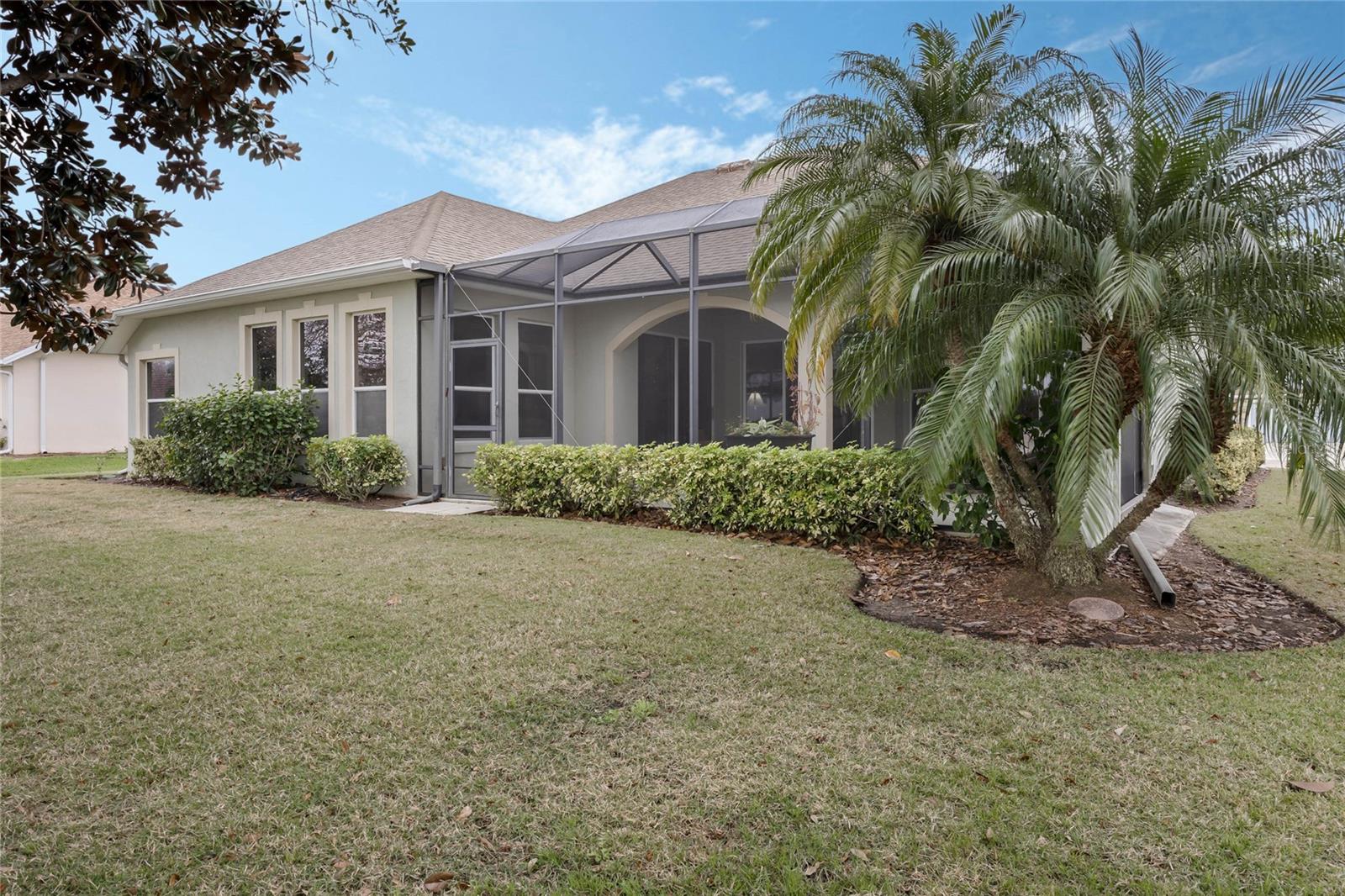 2030 BAYSIDE AVE, MOUNT DORA, FL, 32757