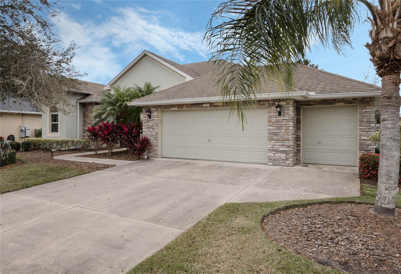 2030 BAYSIDE AVE, MOUNT DORA, FL, 32757