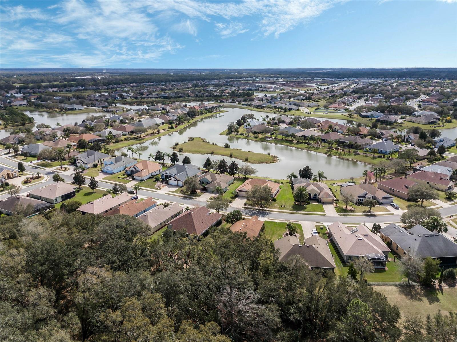 2030 BAYSIDE AVE, MOUNT DORA, FL, 32757