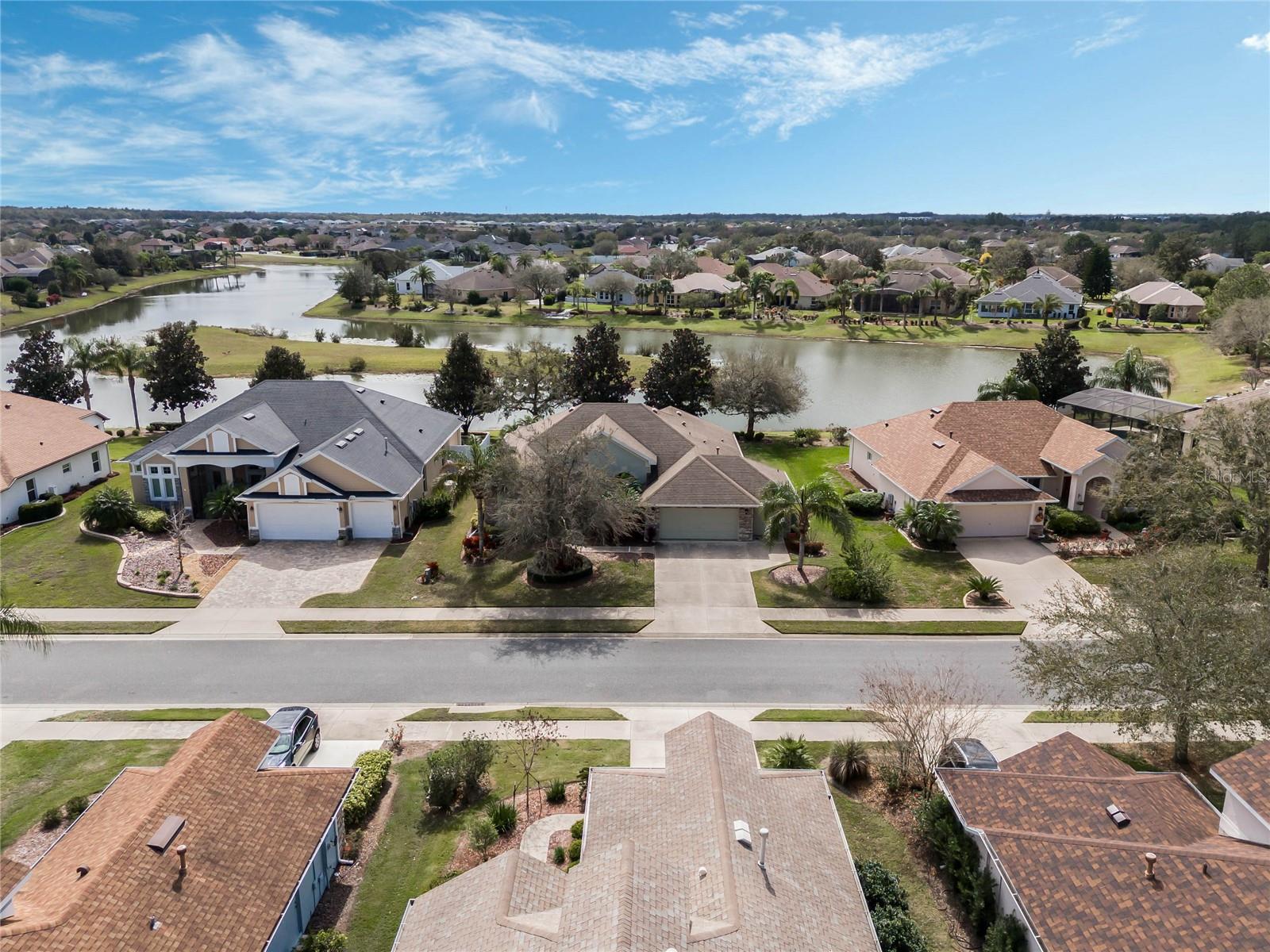 2030 BAYSIDE AVE, MOUNT DORA, FL, 32757