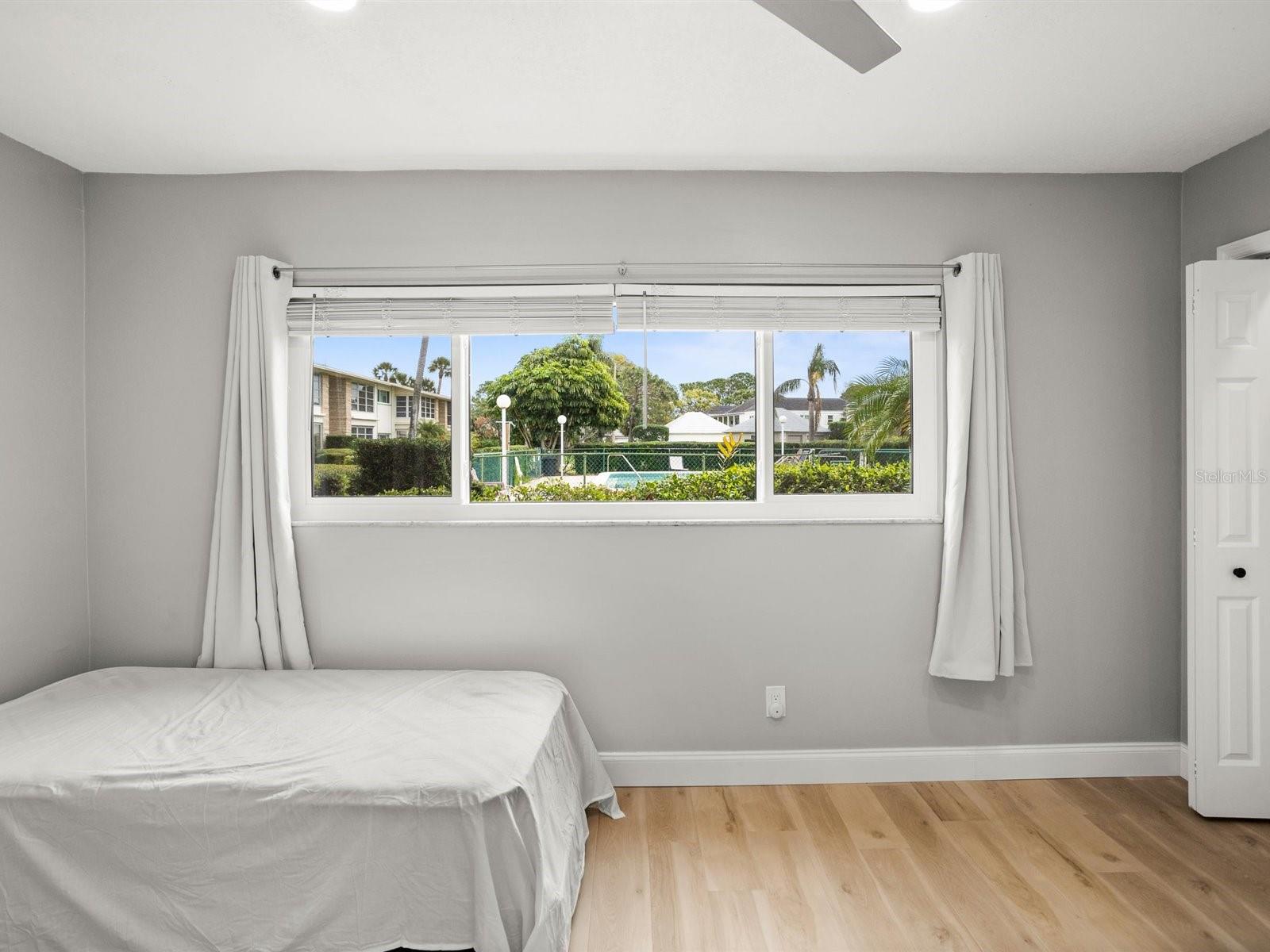 8303 BARDMOOR BLVD #105, SEMINOLE, FL, 33777