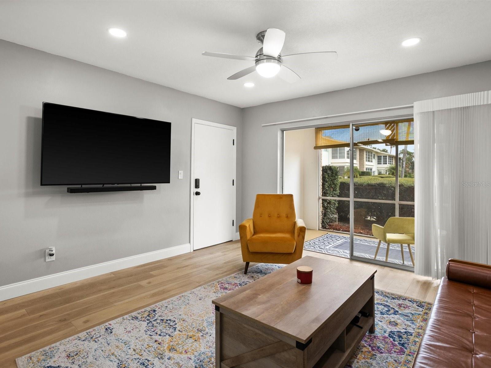 8303 BARDMOOR BLVD #105, SEMINOLE, FL, 33777