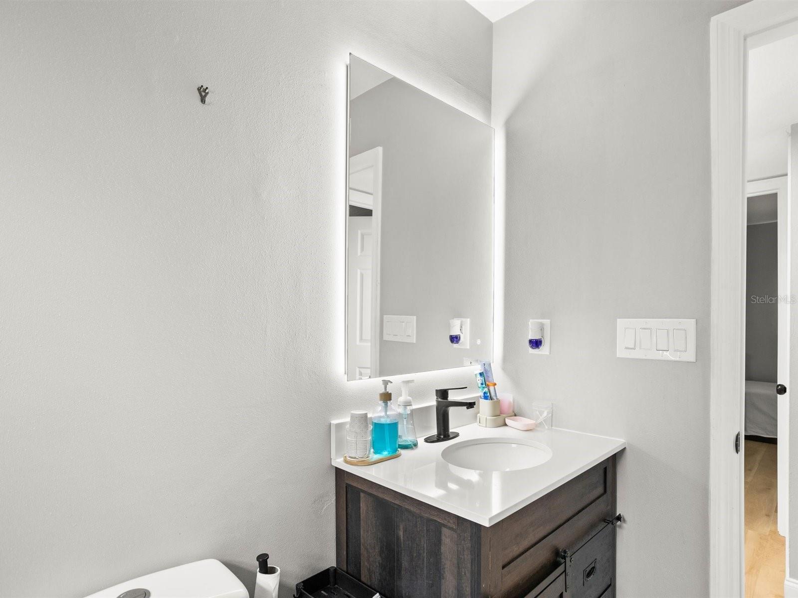 8303 BARDMOOR BLVD #105, SEMINOLE, FL, 33777