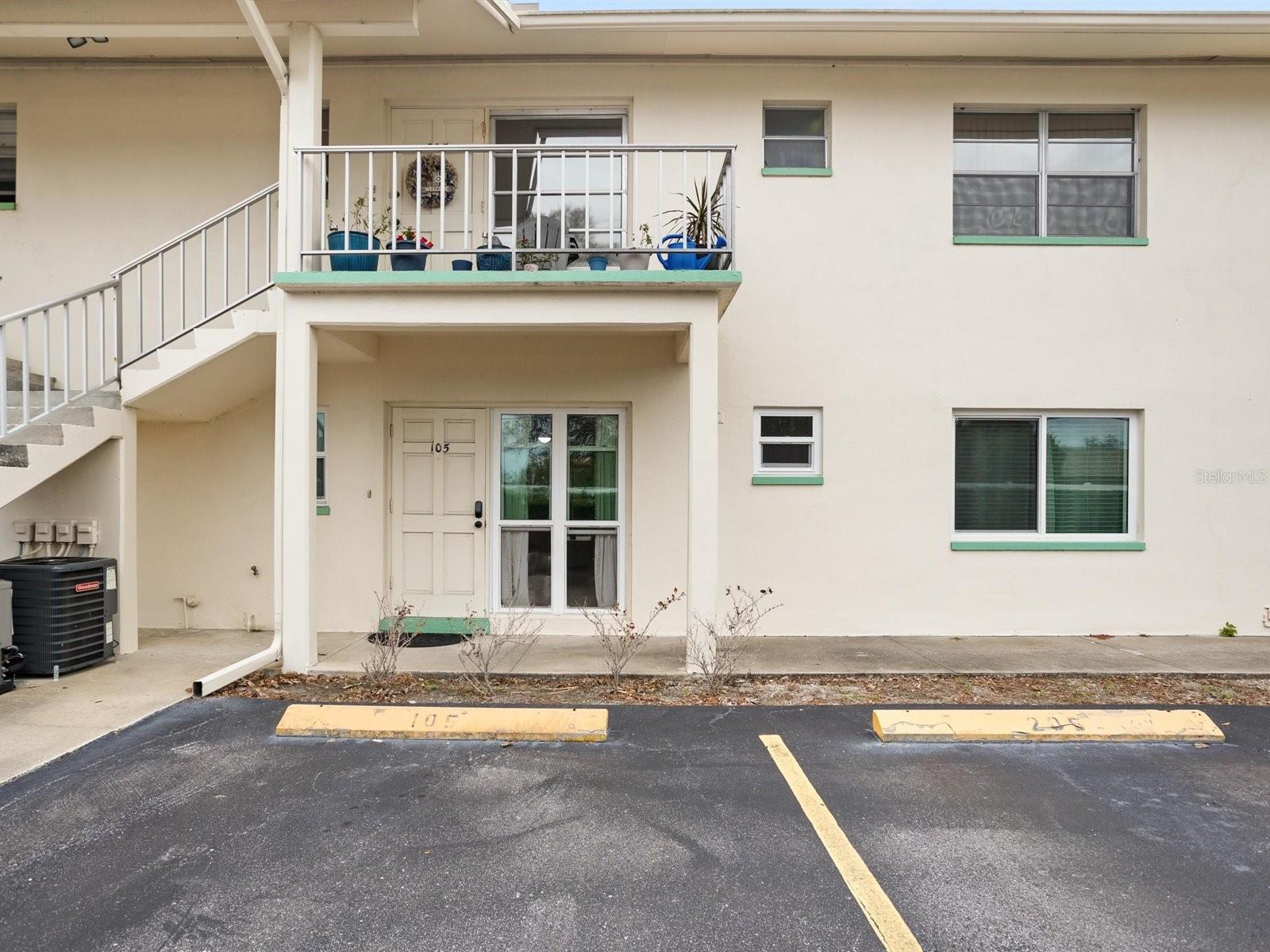 8303 BARDMOOR BLVD #105, SEMINOLE, FL, 33777