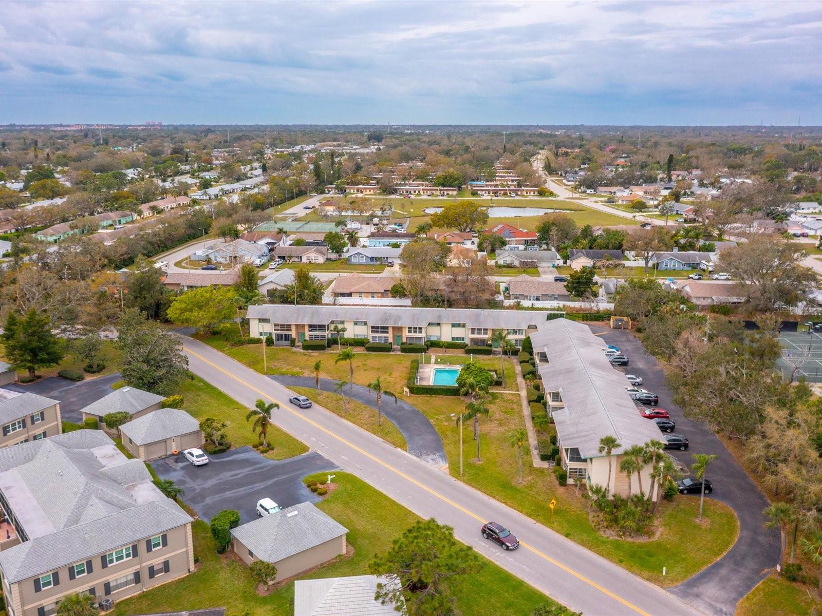 8303 BARDMOOR BLVD #105, SEMINOLE, FL, 33777