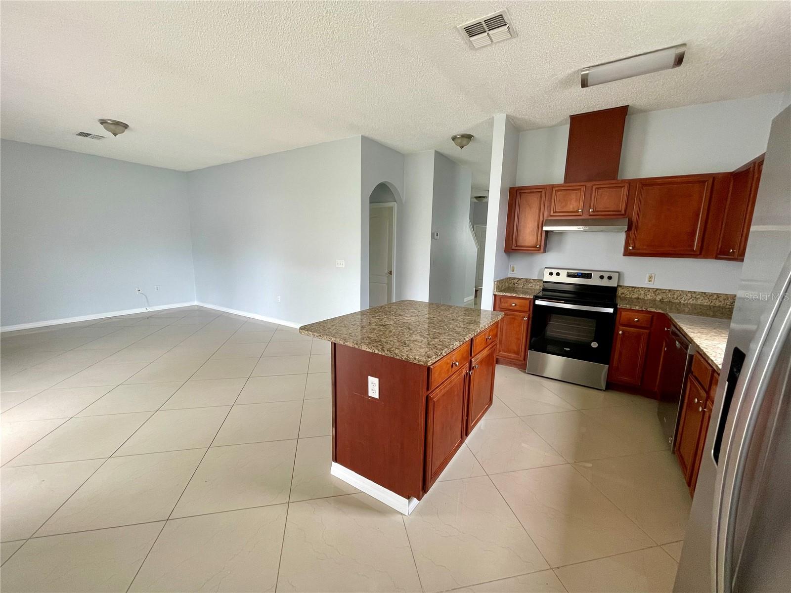 5744 VISTA LINDA DR, ORLANDO, FL, 32822