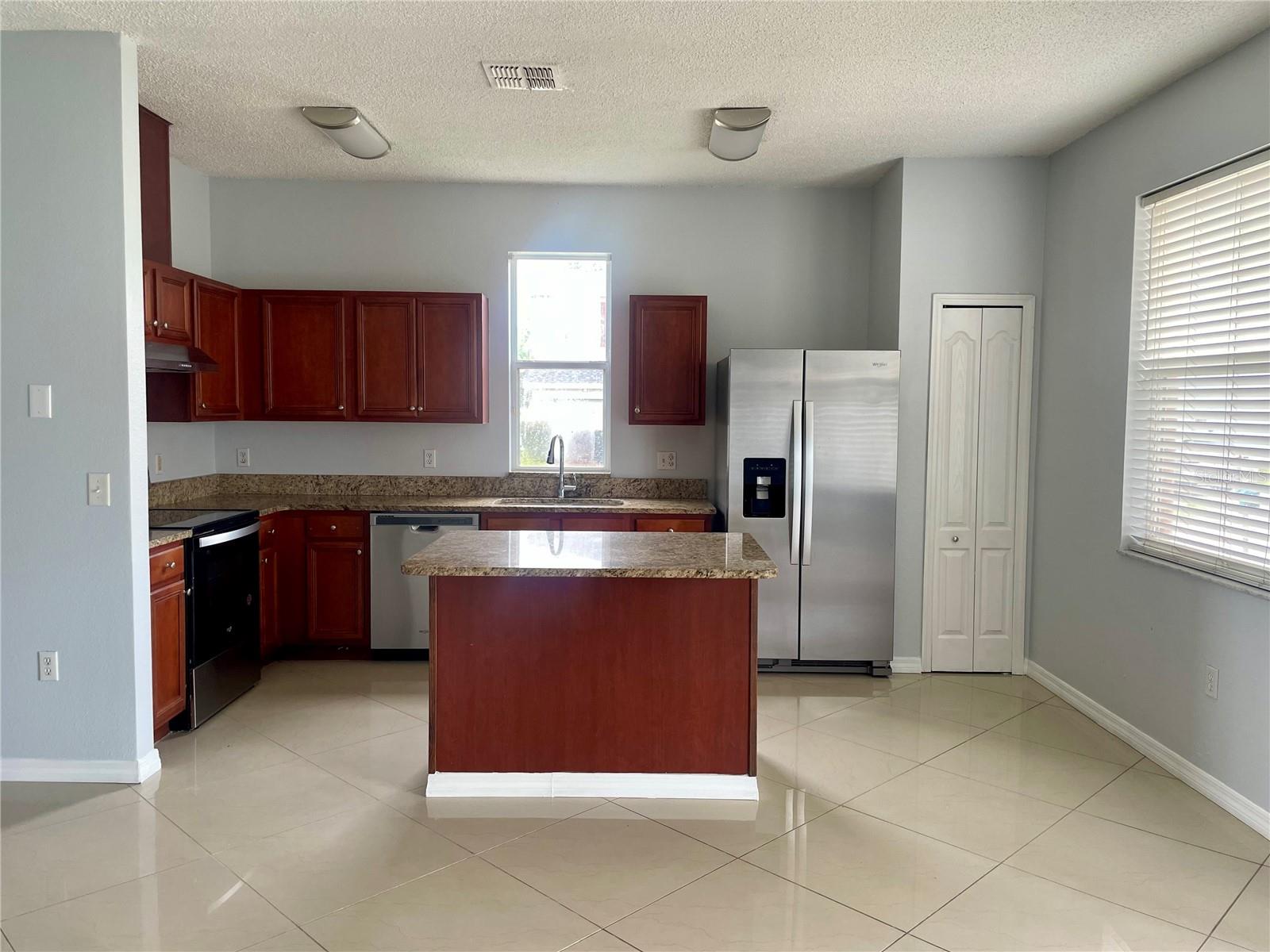 5744 VISTA LINDA DR, ORLANDO, FL, 32822