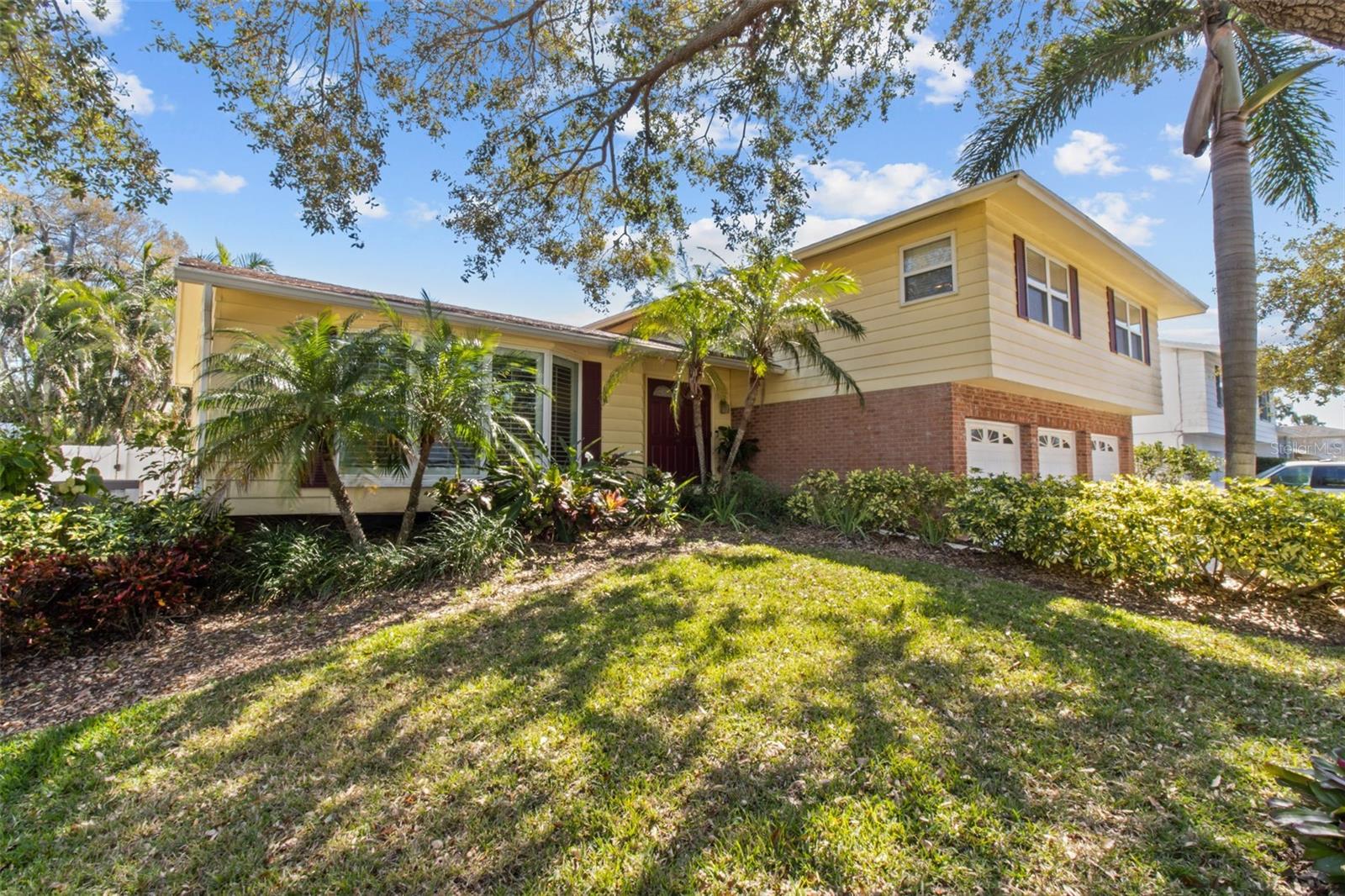 8555 140TH ST, SEMINOLE, FL, 33776