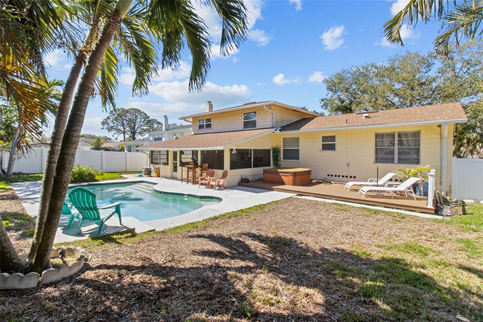 8555 140TH ST, SEMINOLE, FL, 33776