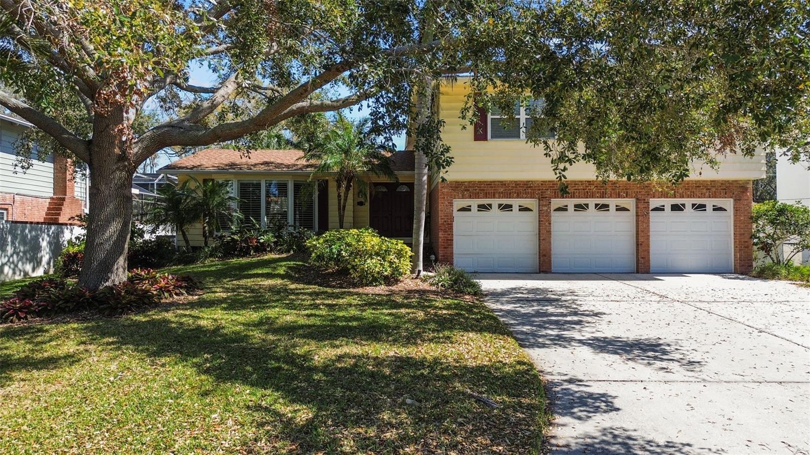 8555 140TH ST, SEMINOLE, FL, 33776