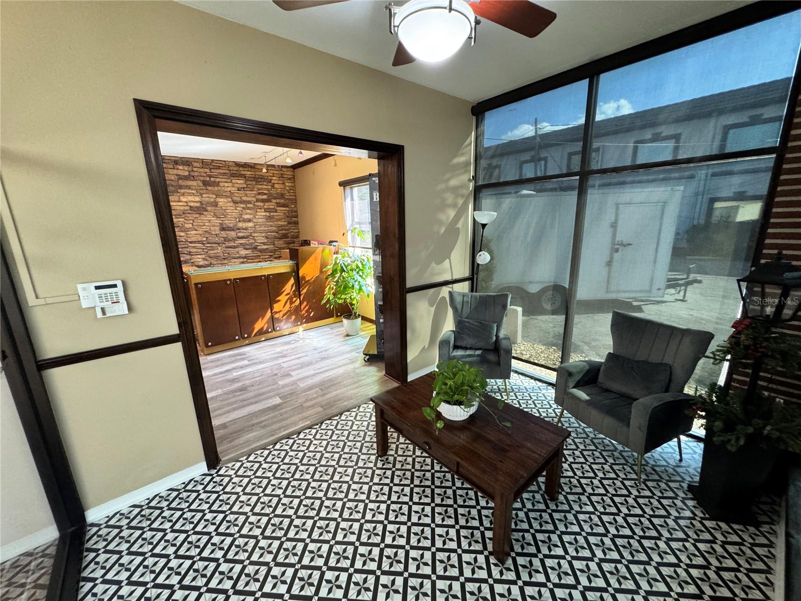 775 WARNER LN, ORLANDO, FL, 32803