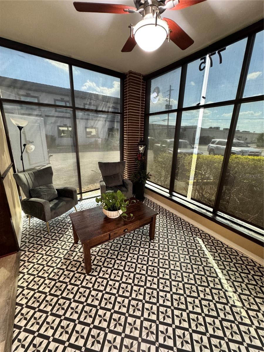 775 WARNER LN, ORLANDO, FL, 32803