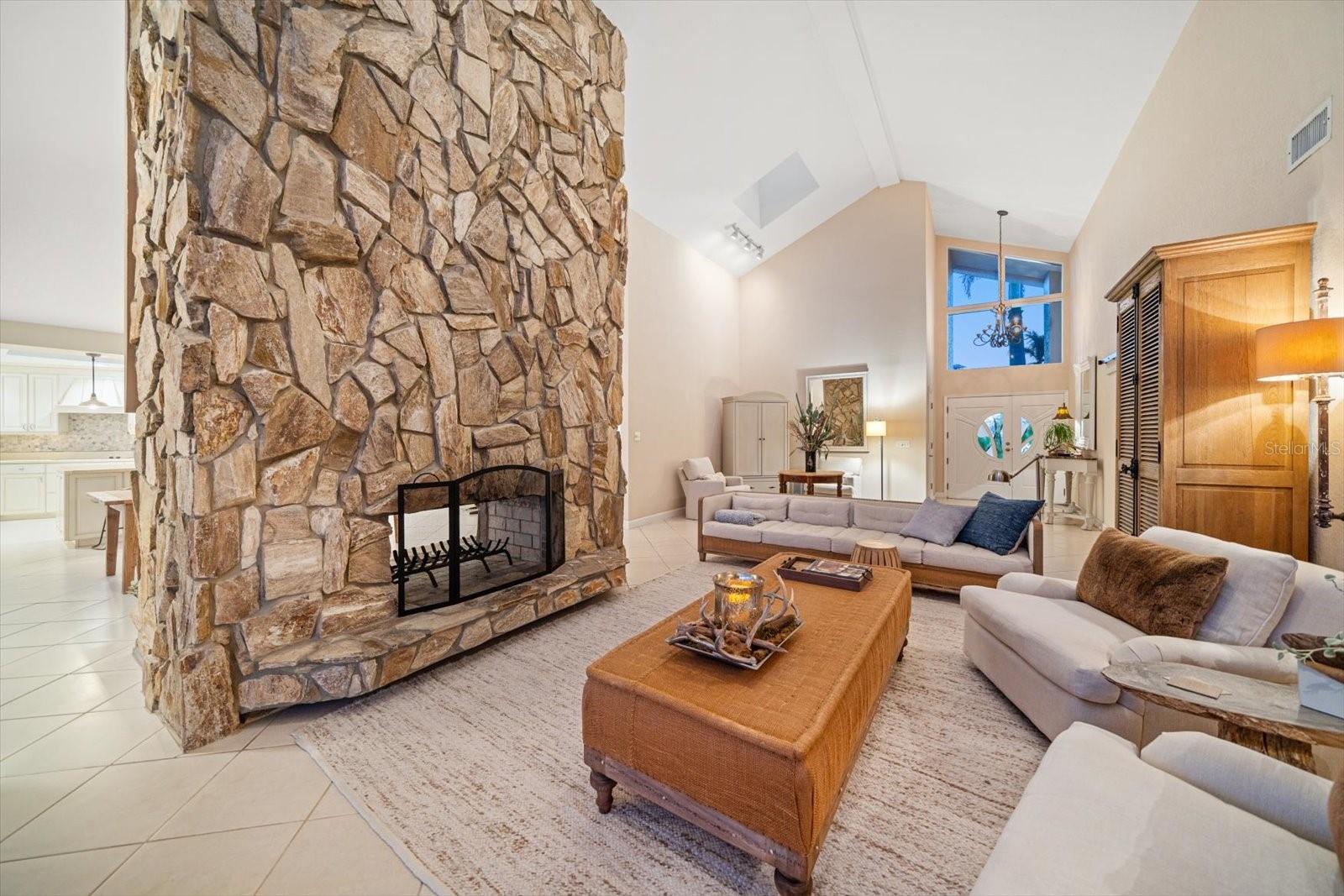 447 22ND ST, BELLEAIR BEACH, FL, 33786
