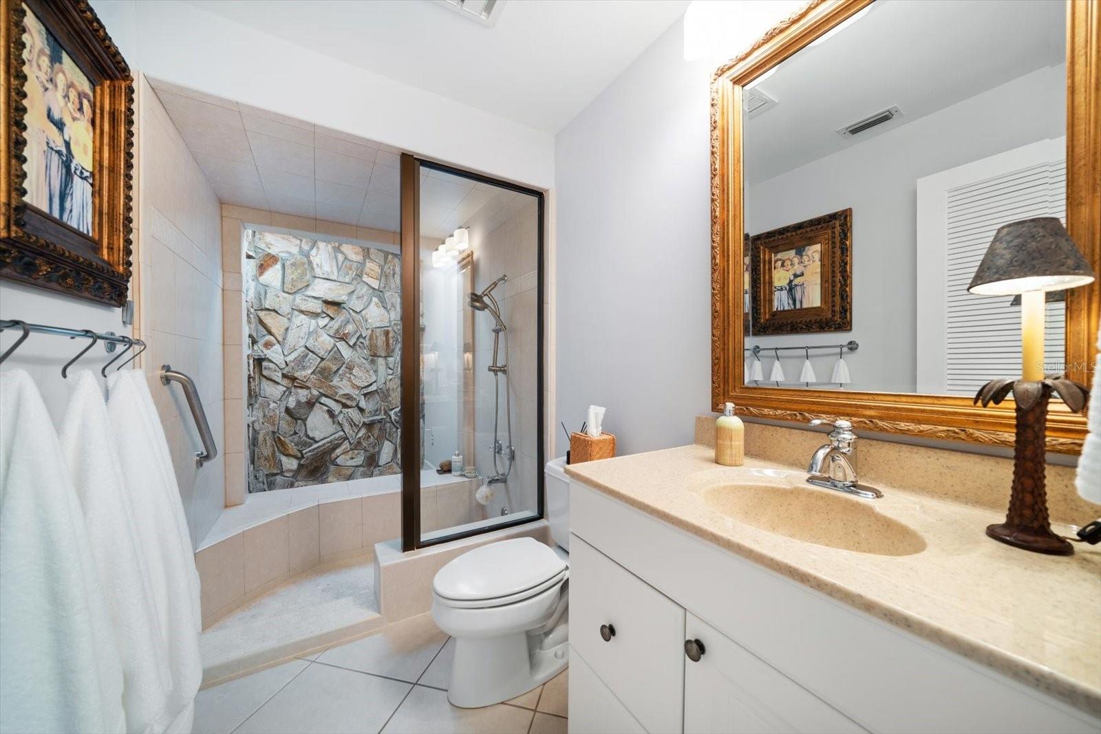 447 22ND ST, BELLEAIR BEACH, FL, 33786