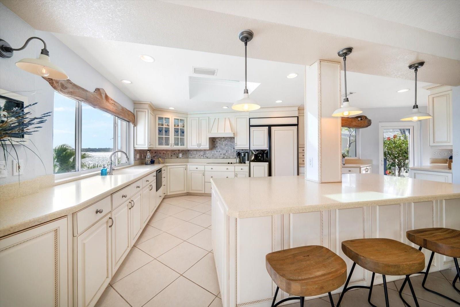 447 22ND ST, BELLEAIR BEACH, FL, 33786