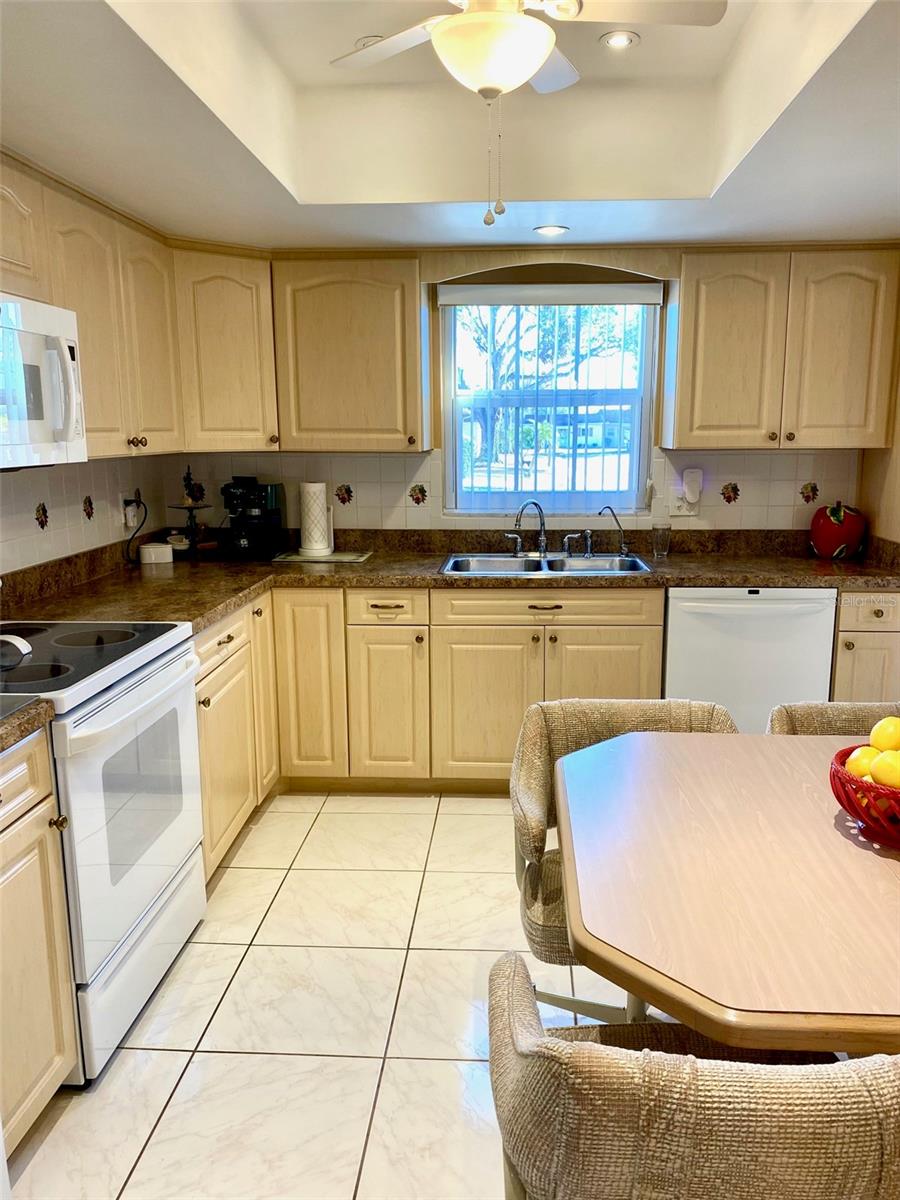 1616 S LAKE AVE #4, CLEARWATER, FL, 33756