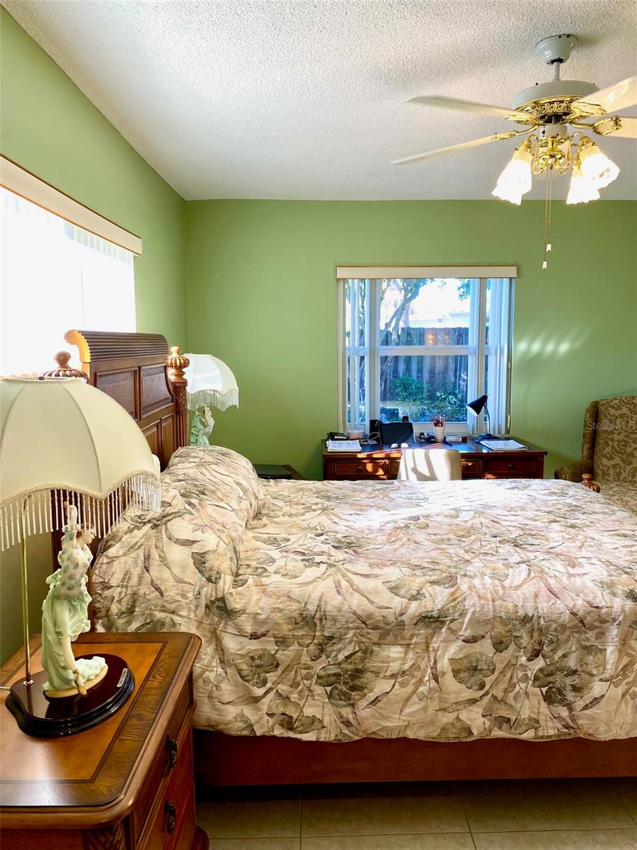 1616 S LAKE AVE #4, CLEARWATER, FL, 33756