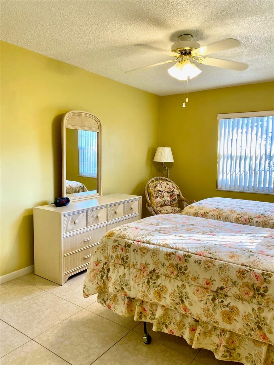 1616 S LAKE AVE #4, CLEARWATER, FL, 33756
