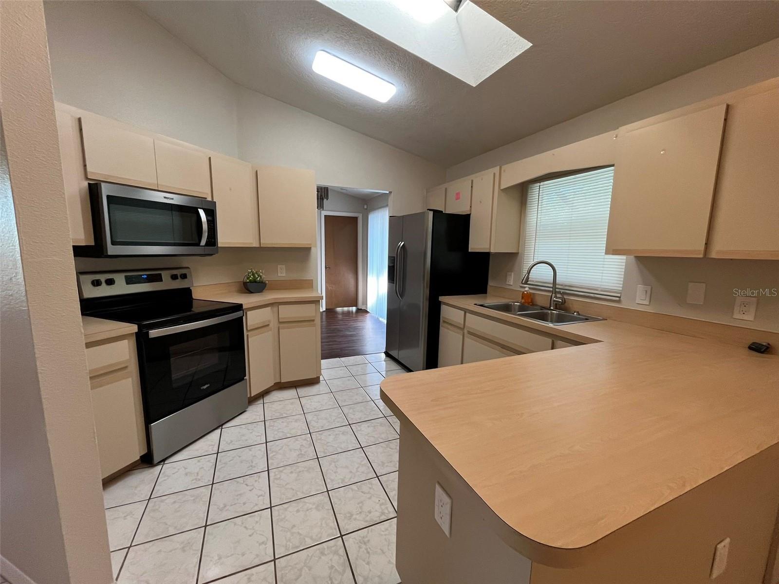 18299 YALE AVE, PORT CHARLOTTE, FL, 33948