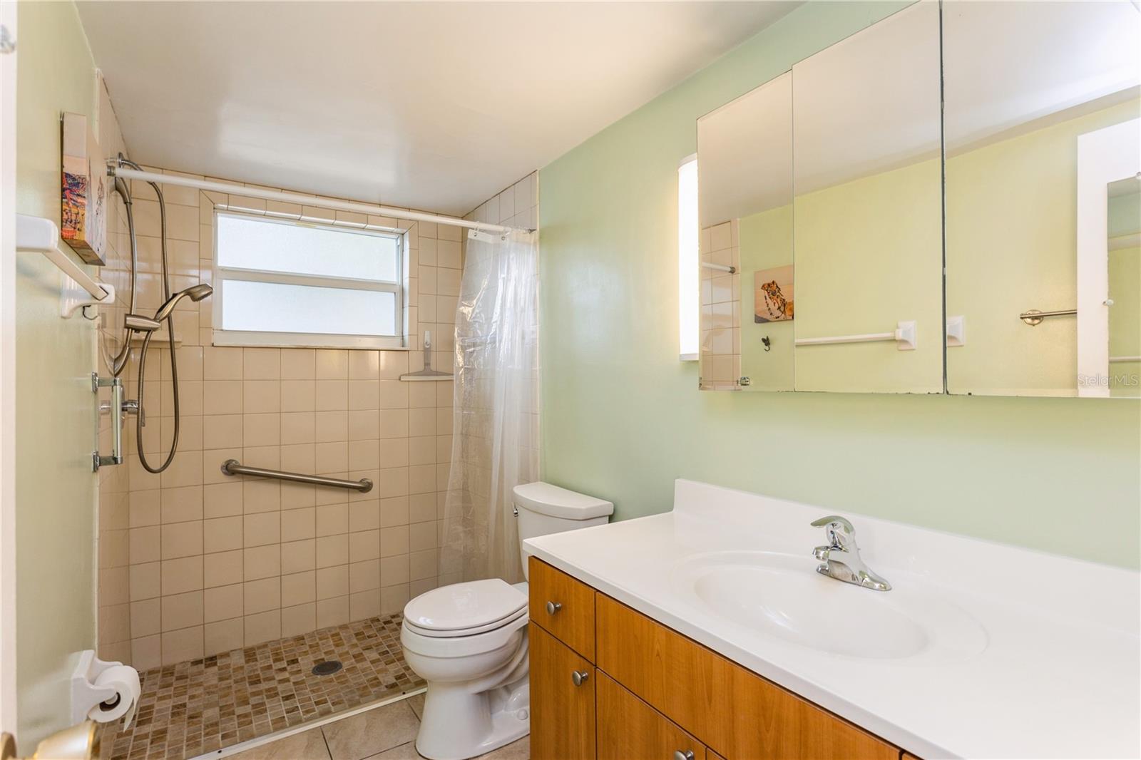 800 71ST AVE N #8, ST PETERSBURG, FL, 33702