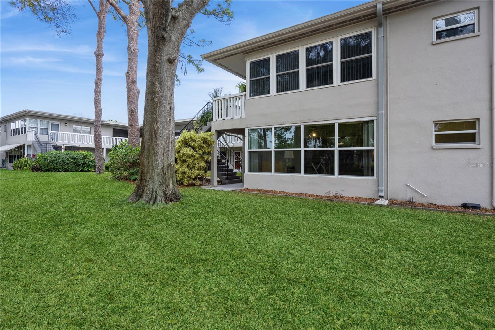800 71ST AVE N #8, ST PETERSBURG, FL, 33702