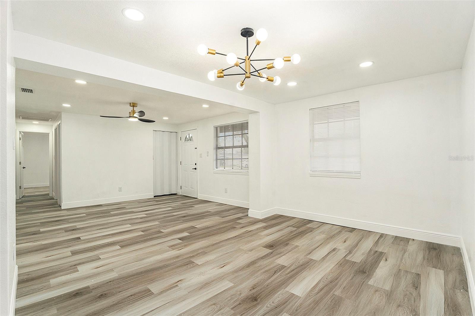 4527 W CLIFTON ST, TAMPA, FL, 33614