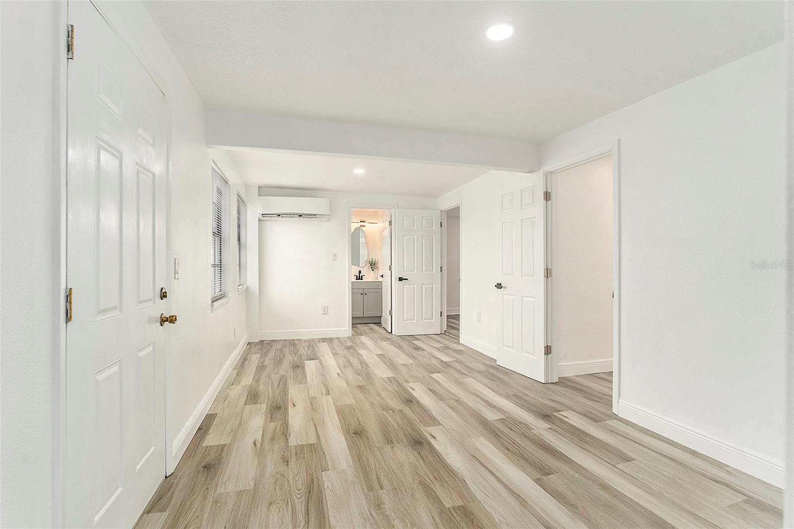 4527 W CLIFTON ST, TAMPA, FL, 33614