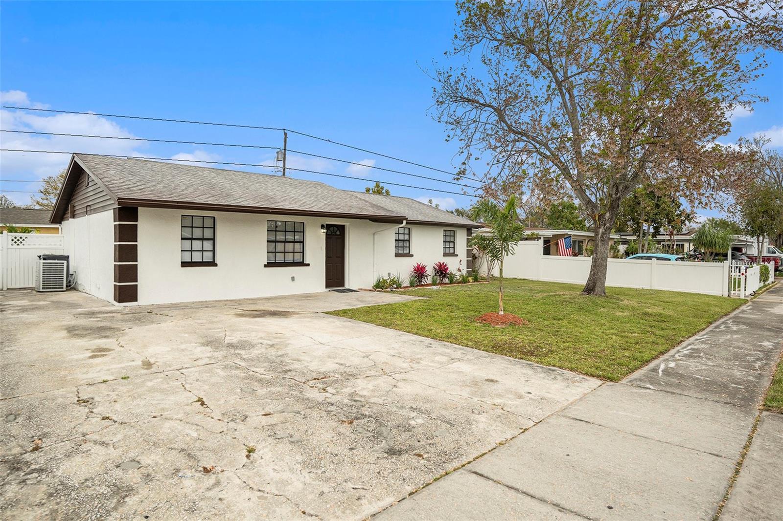 4527 W CLIFTON ST, TAMPA, FL, 33614